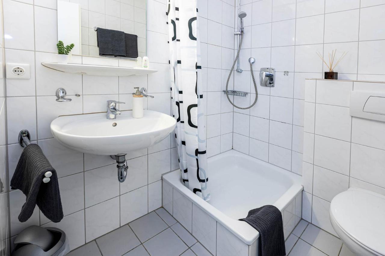 Liggeringen Apartment ราดอล์ฟเซลล์ อัม โบเดนซี ภายนอก รูปภาพ